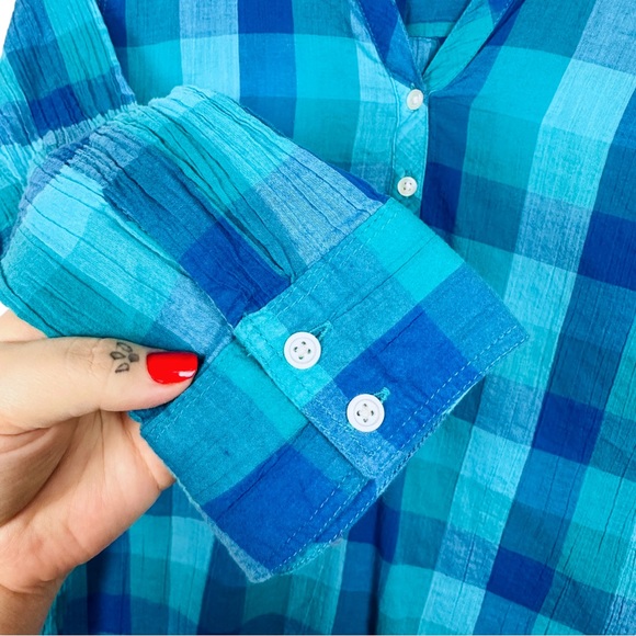 St. John Bay Gingham V Neck Slubbed Cotton Lightweight Button Up Pullover Blouse - Picture 5 of 7
